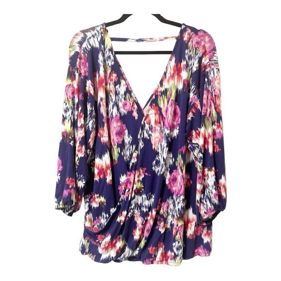 Loveappella Plus Size Surplice V-neck Wrap Front Floral Blouson Top Size 1X. - Picture 4 of 10